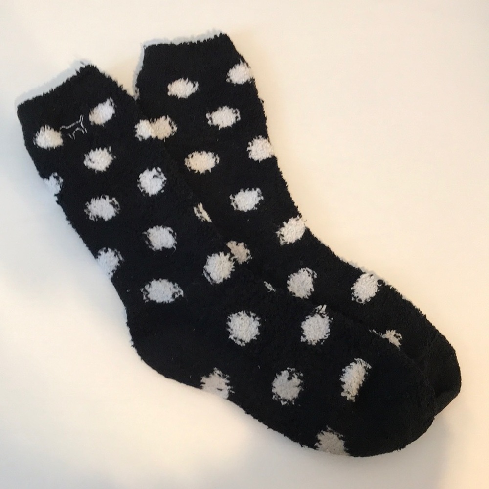 PINK polka-dot fuzzy socks